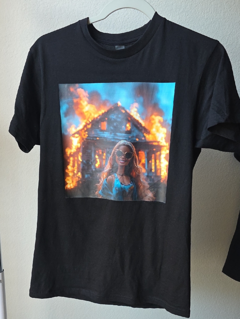 Black Loose Fit Barbie T Shirt Size Small
